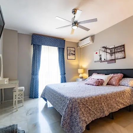 Bonita Casa En Granada+parking En El Centro+wifi