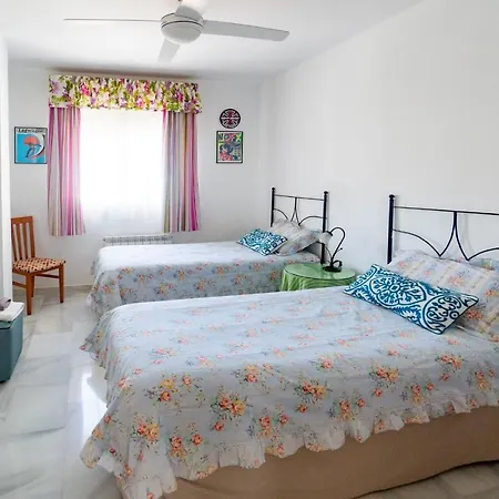 Bonita Casa En Granada+parking En El Centro+wifi Nyaraló *